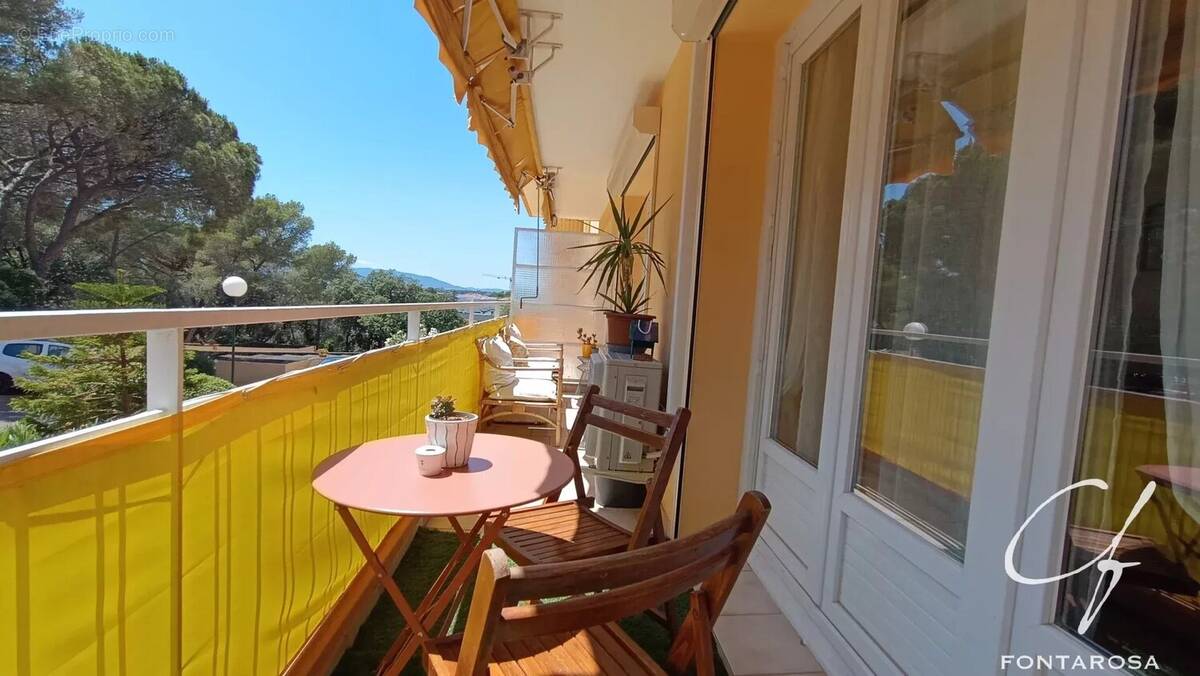 Appartement à SAINT-RAPHAEL