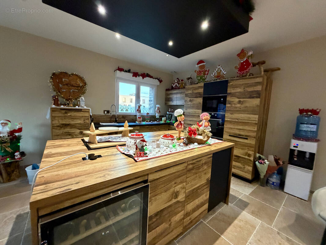 Maison à SAINT-AMAND-LES-EAUX