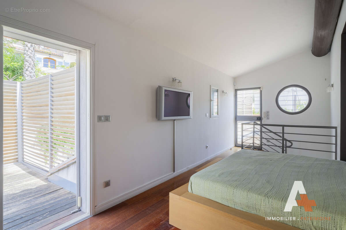 Maison à MARSEILLE-7E