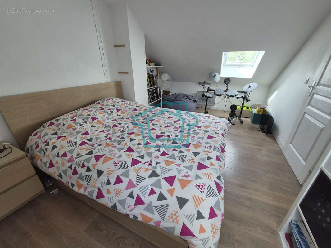 Maison à MONTFORT-L'AMAURY