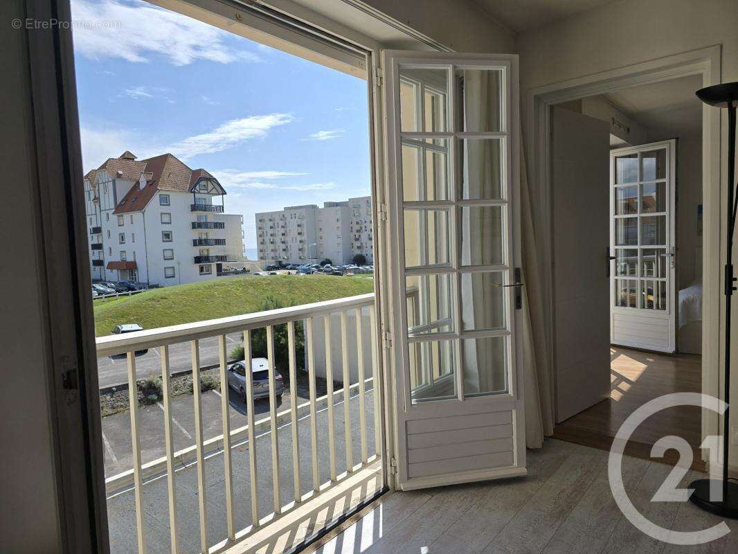 Appartement à NESLES