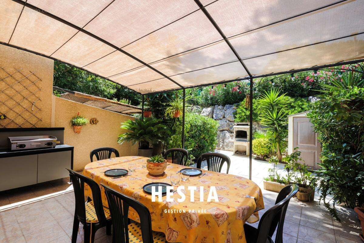 La Couronne – Maison T4 avec extérieur, garage et plage à pied - photo 4