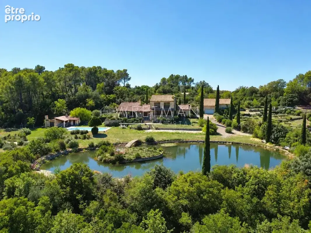 Photo Maison à Seillans au prix de 1 650 000€