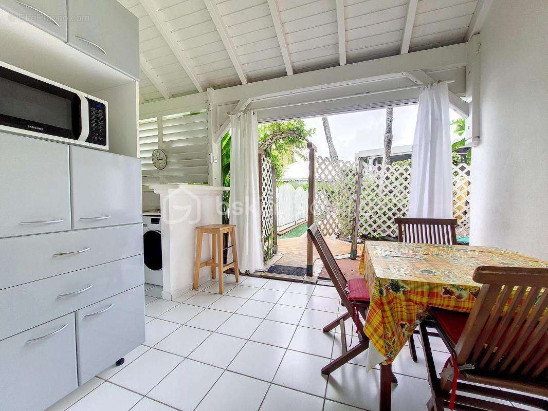 Maison à SAINT-FRANCOIS