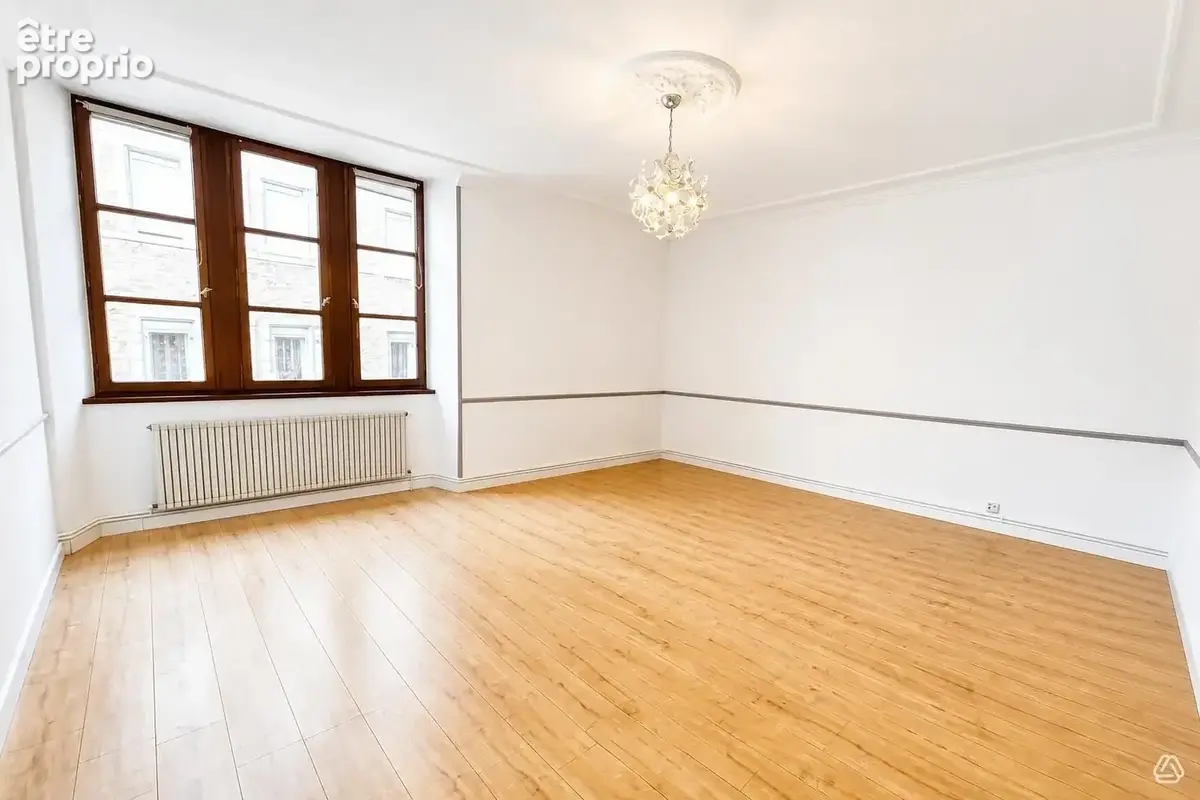Appartement 122 m² à Vesoul  - photo 2