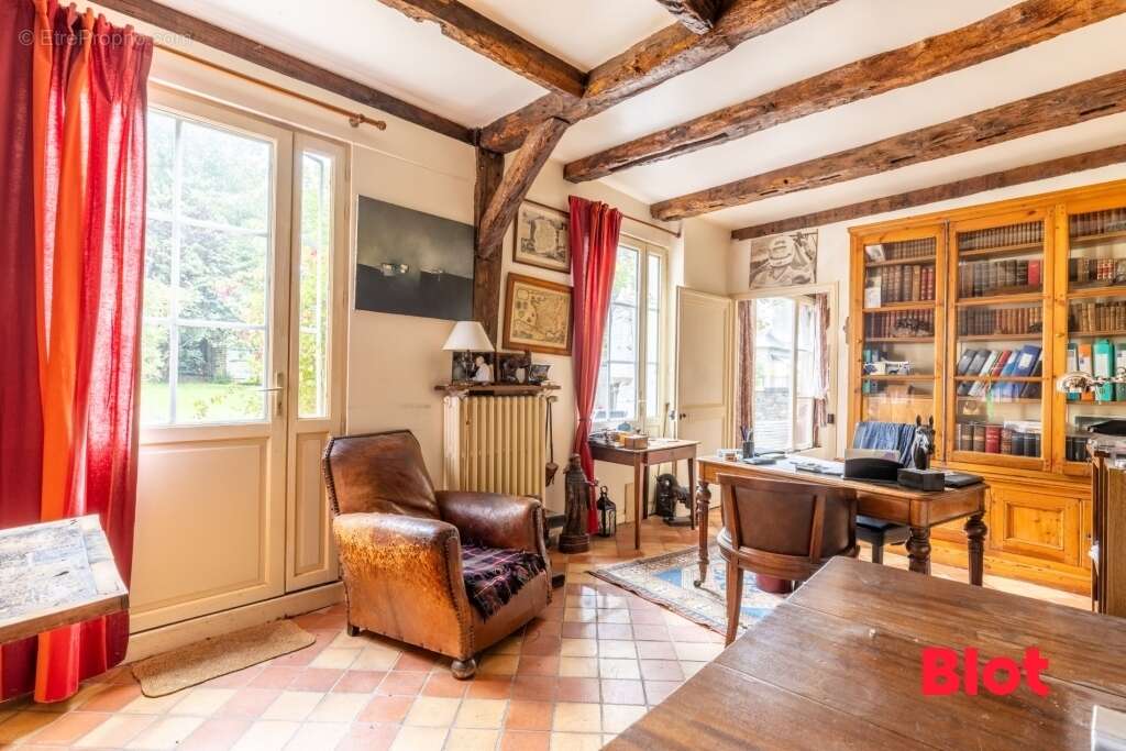 Maison à PIRE-SUR-SEICHE