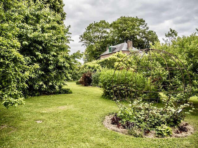 Maison à NEUFCHATEL-EN-BRAY