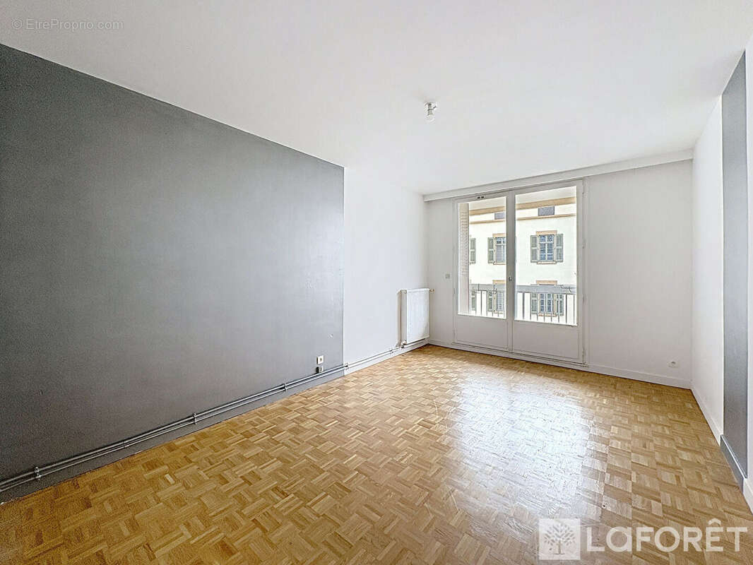 Appartement à LYON-4E