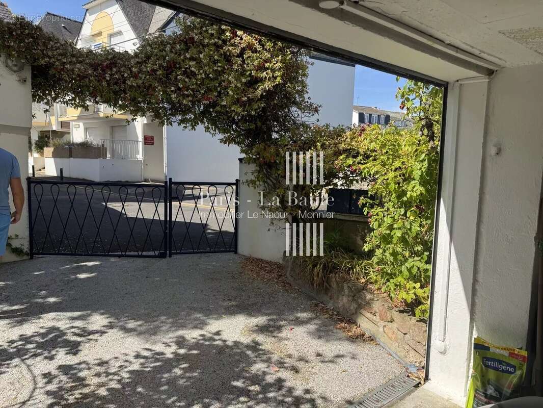 Maison à LE POULIGUEN