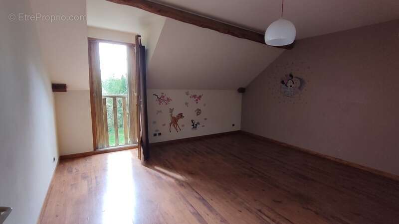 Maison à FOUCHEROLLES