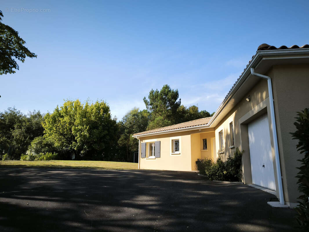 Maison à BELIN-BELIET