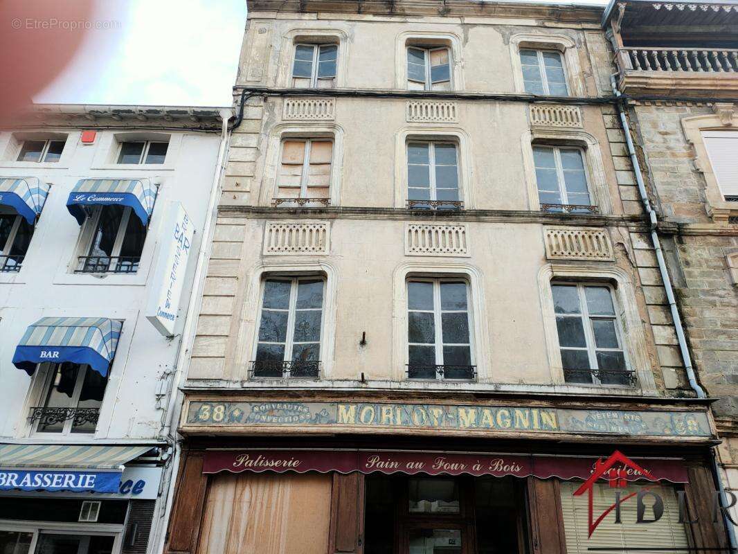 Appartement à BOURBONNE-LES-BAINS