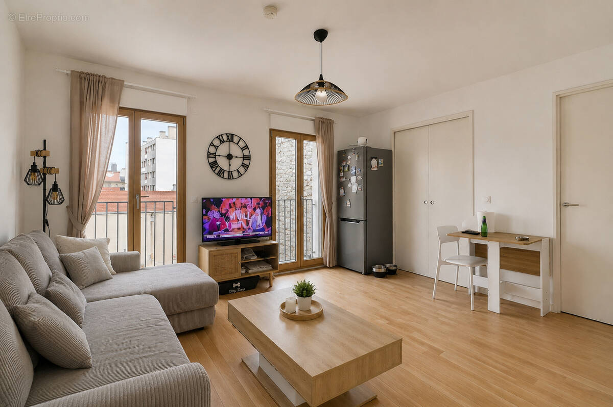 Appartement à COLOMBES