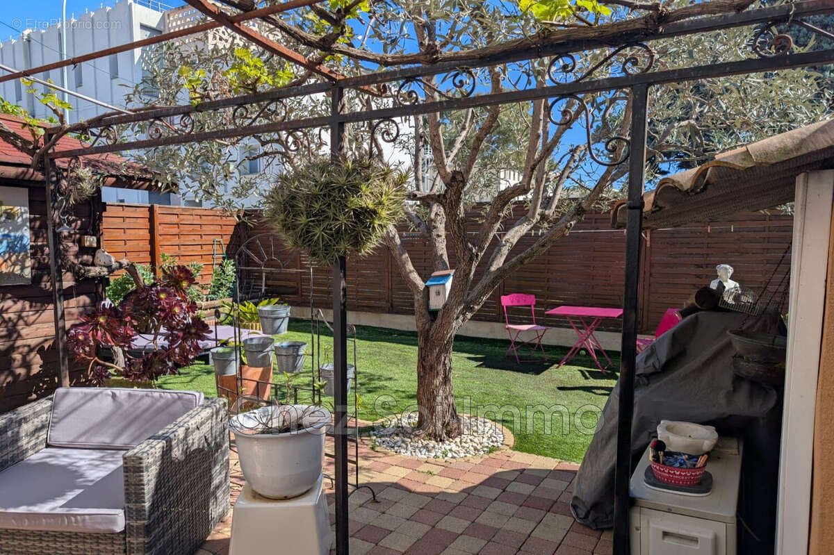 Maison à CAGNES-SUR-MER