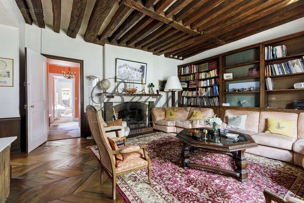 Maison à LOUVECIENNES