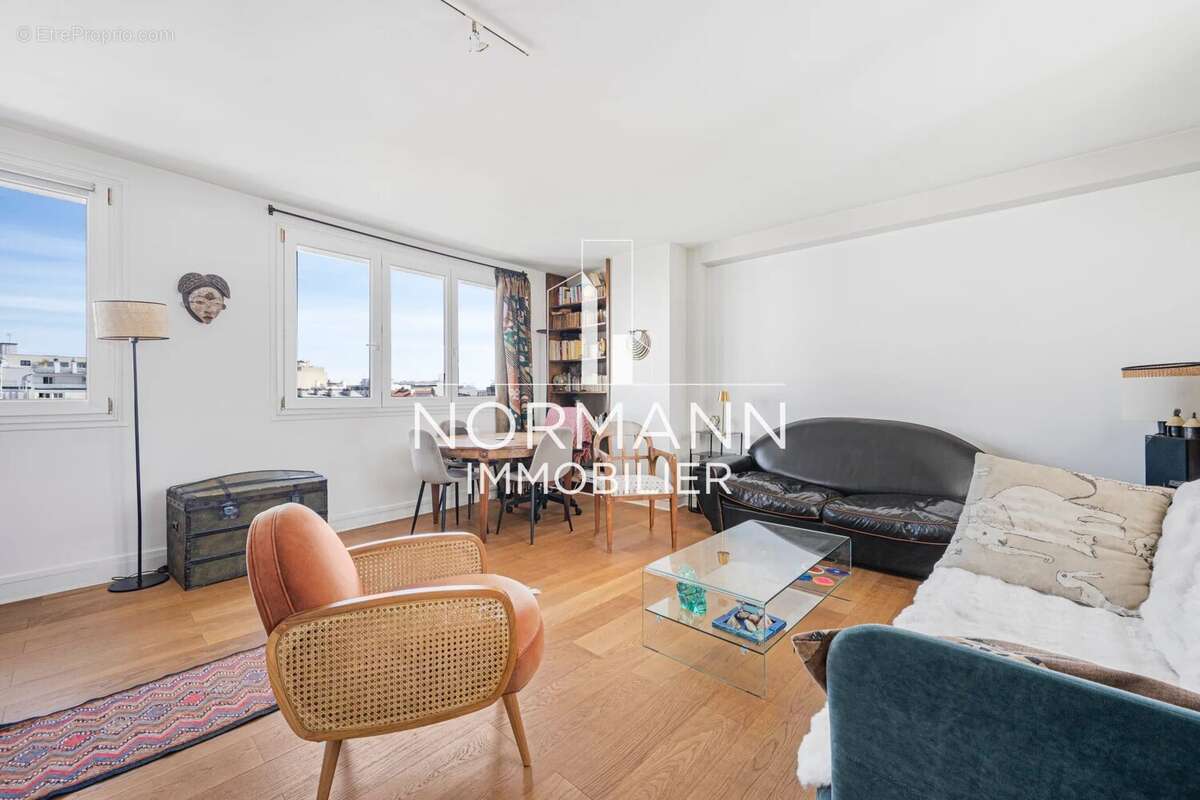 Appartement à PARIS-20E