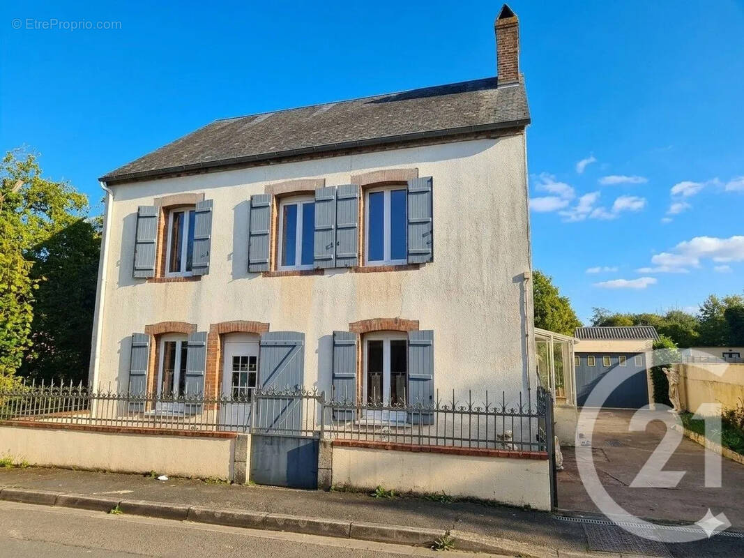Maison à SAVIGNY-EN-SANCERRE
