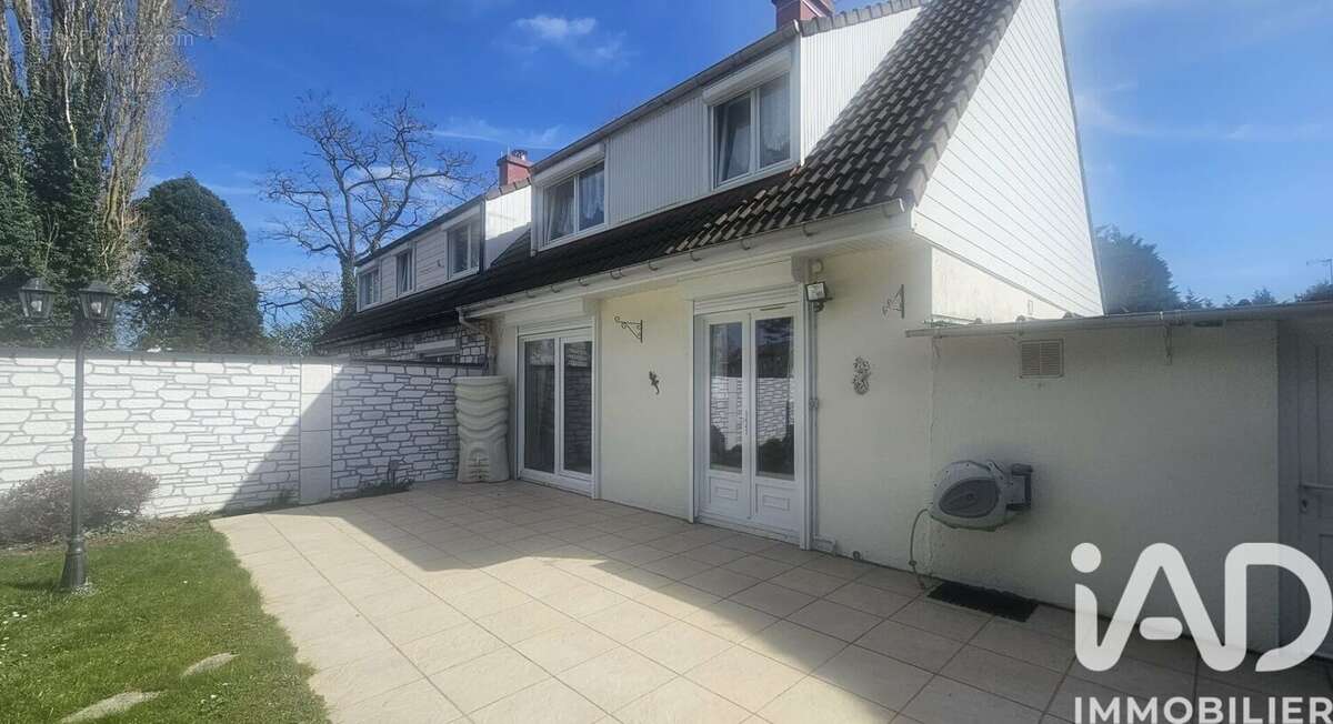 Photo 2 - Maison à BETHUNE