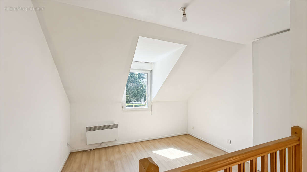 Maison 3 chambres et jardin + à vendre + Yvelines (78) + box et place de parking - photo 11