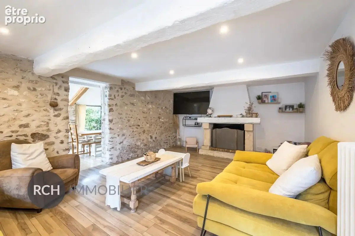 Le Mesnil Simon - Charmante maison familiale en pierre avec dépendances - photo 5