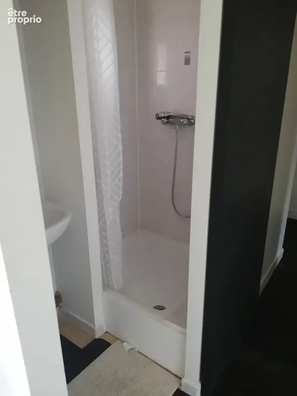 Appartement Type 3 vendu loué, Quartier LAPRAT, 26000 VALENCE - photo 3