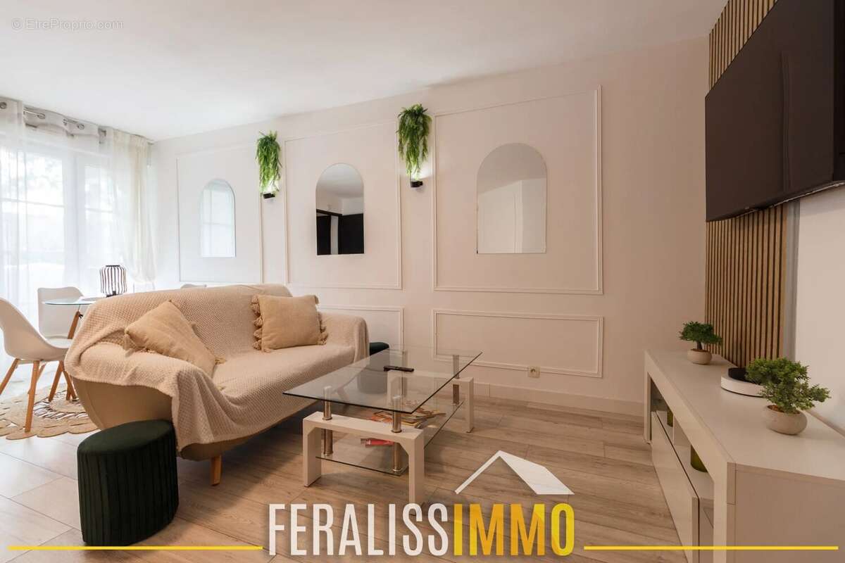 Appartement à VAUREAL