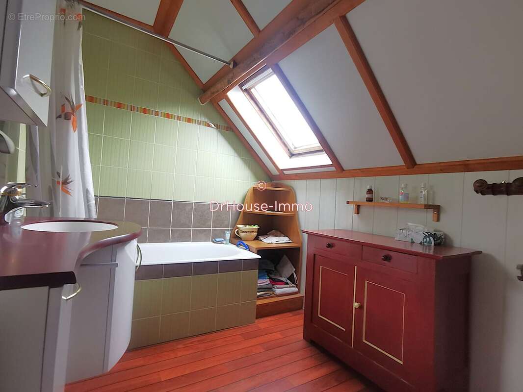 Maison à LA TURBALLE