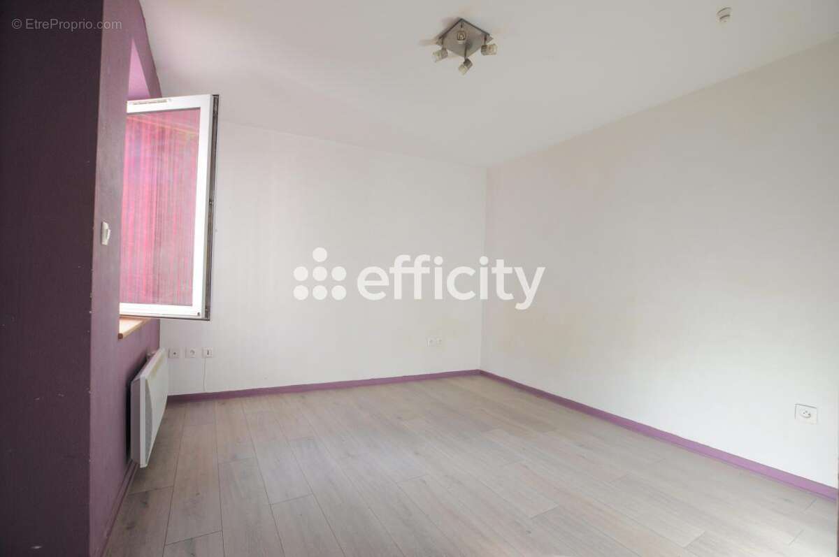 Appartement à VENISSIEUX