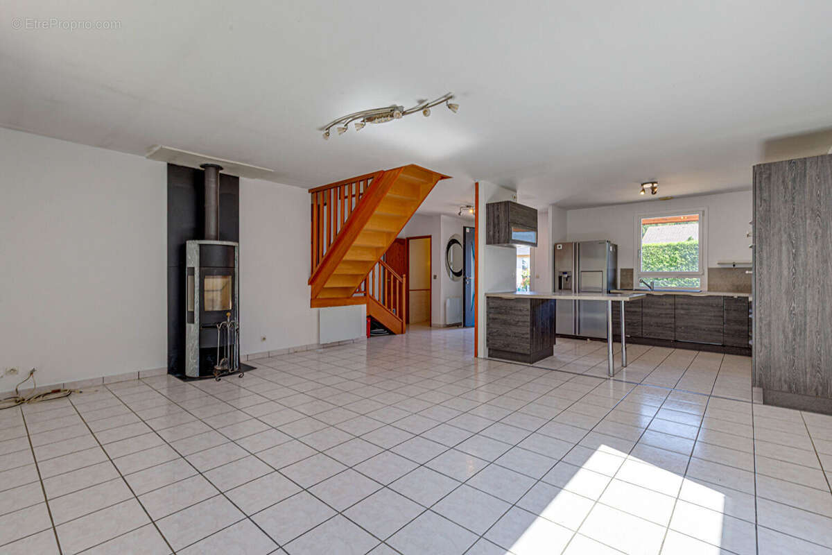 Maison à VEIGY-FONCENEX