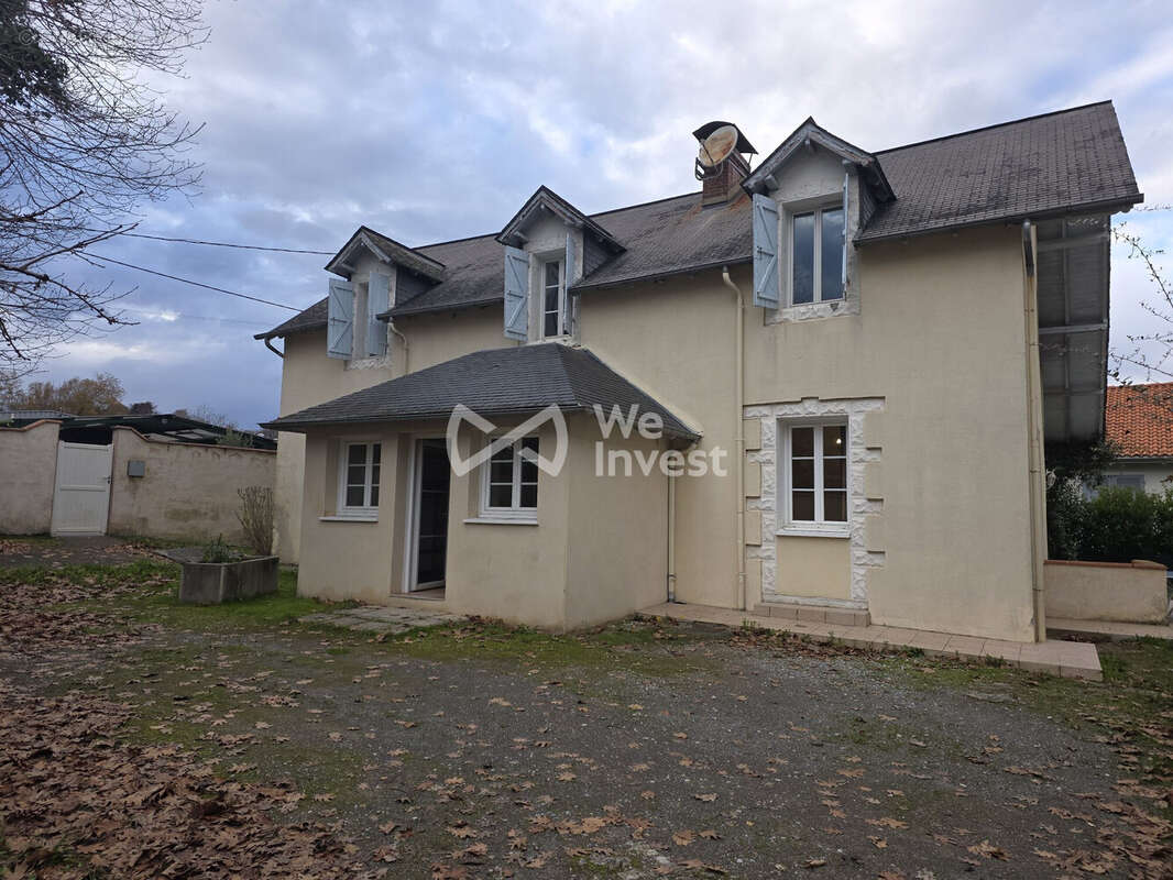 Maison à MONEIN