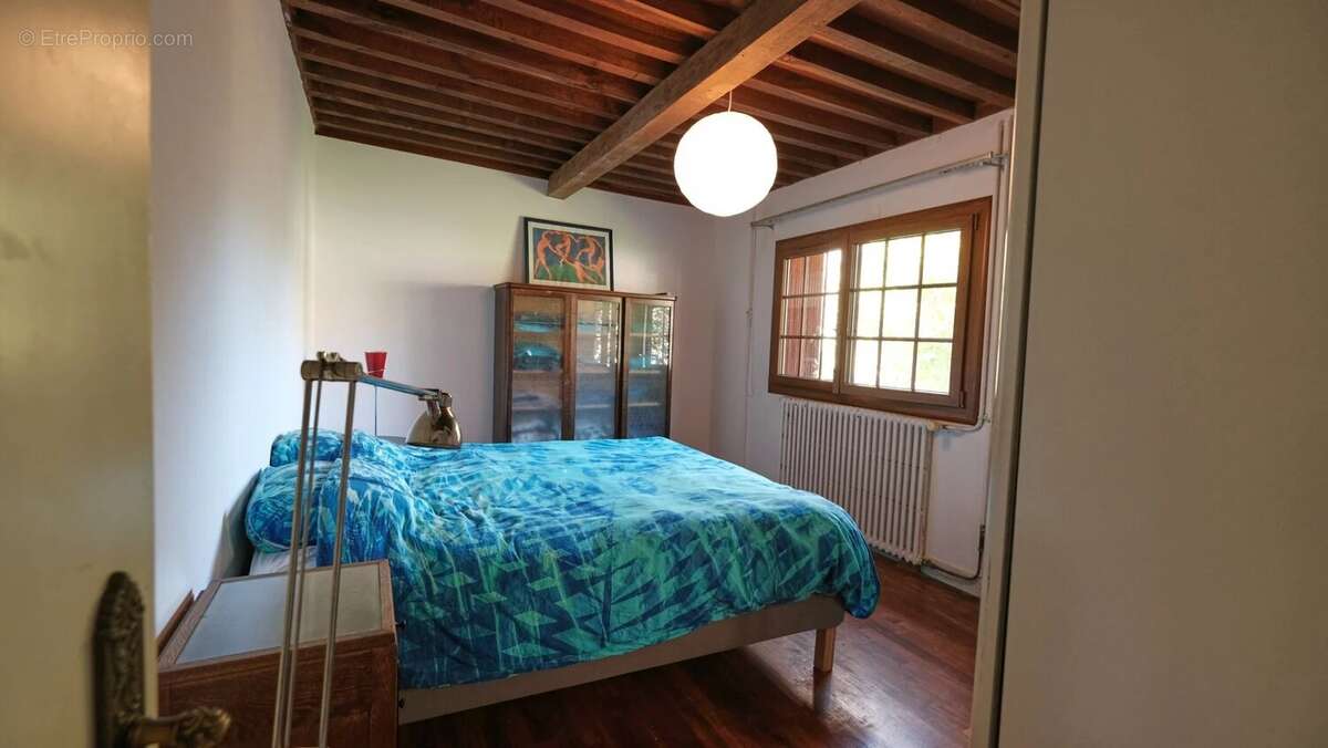 Maison à SAINT-MARTIN-DU-PUY