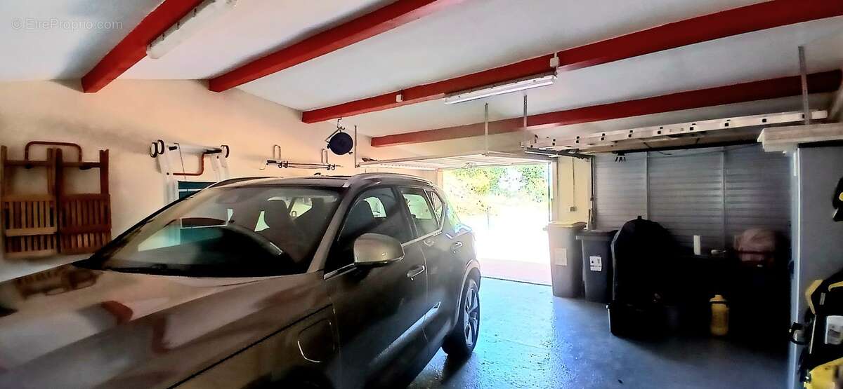 Maison à LE BOUSQUET-D'ORB