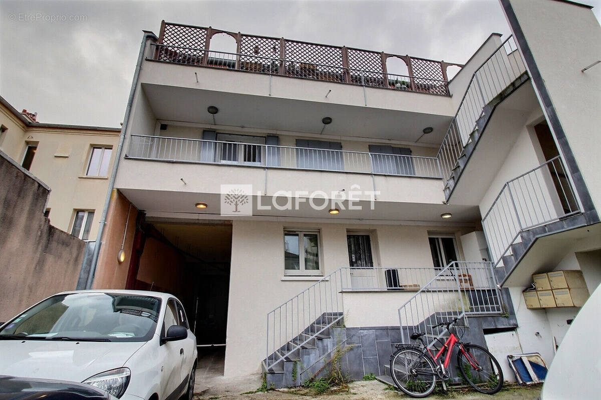 Appartement à SAINT-OUEN
