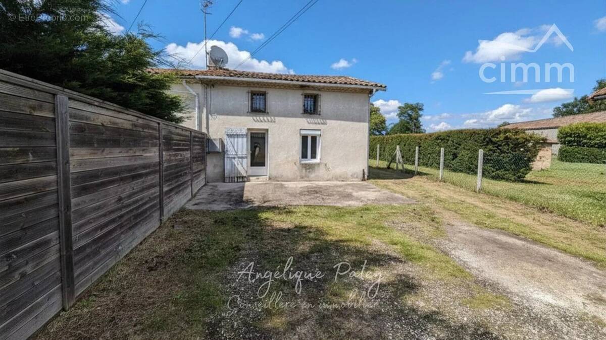 Maison à REIGNAC