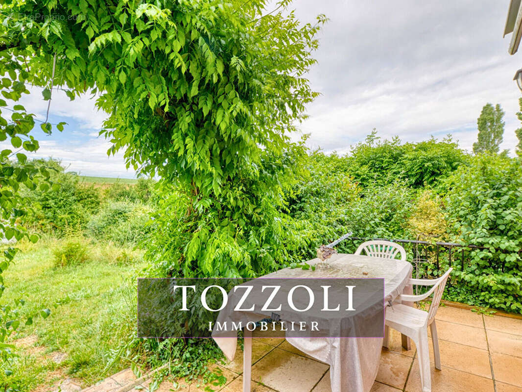 Maison à SAINT-QUENTIN-FALLAVIER