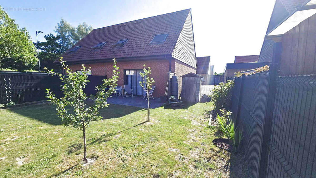 Maison à CRESPIN
