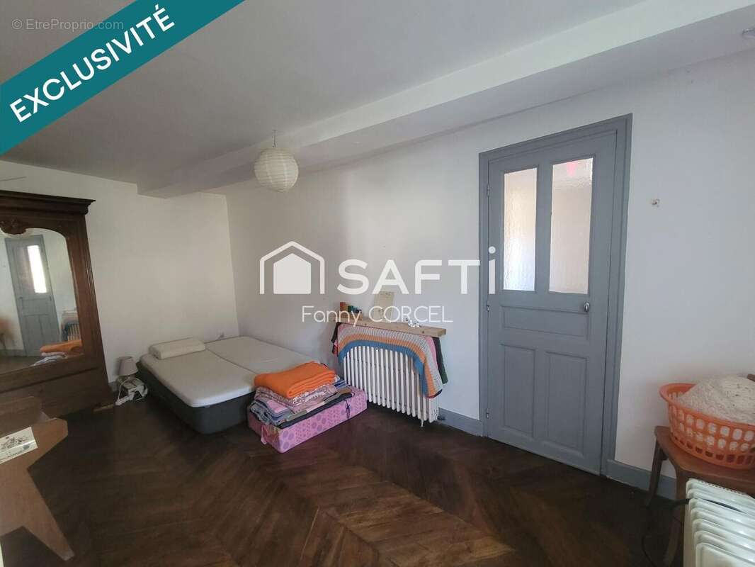 Maison 83 m² à Stigny  - photo 5