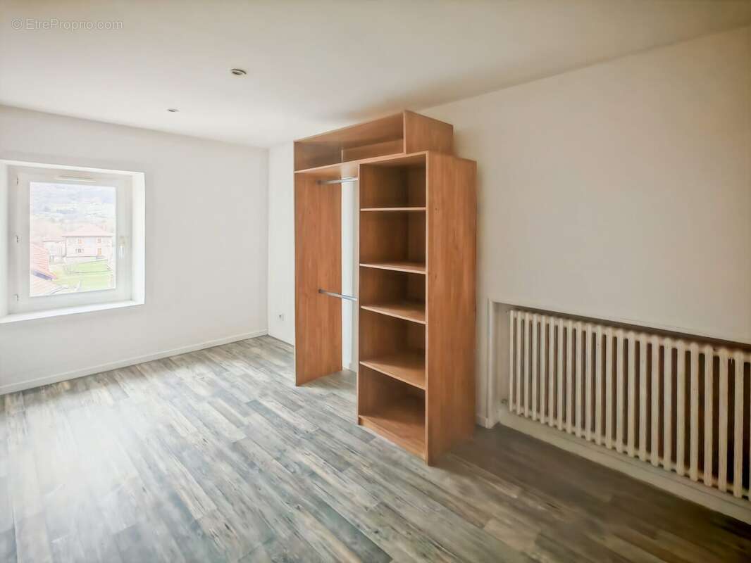 Appartement à VOUGY