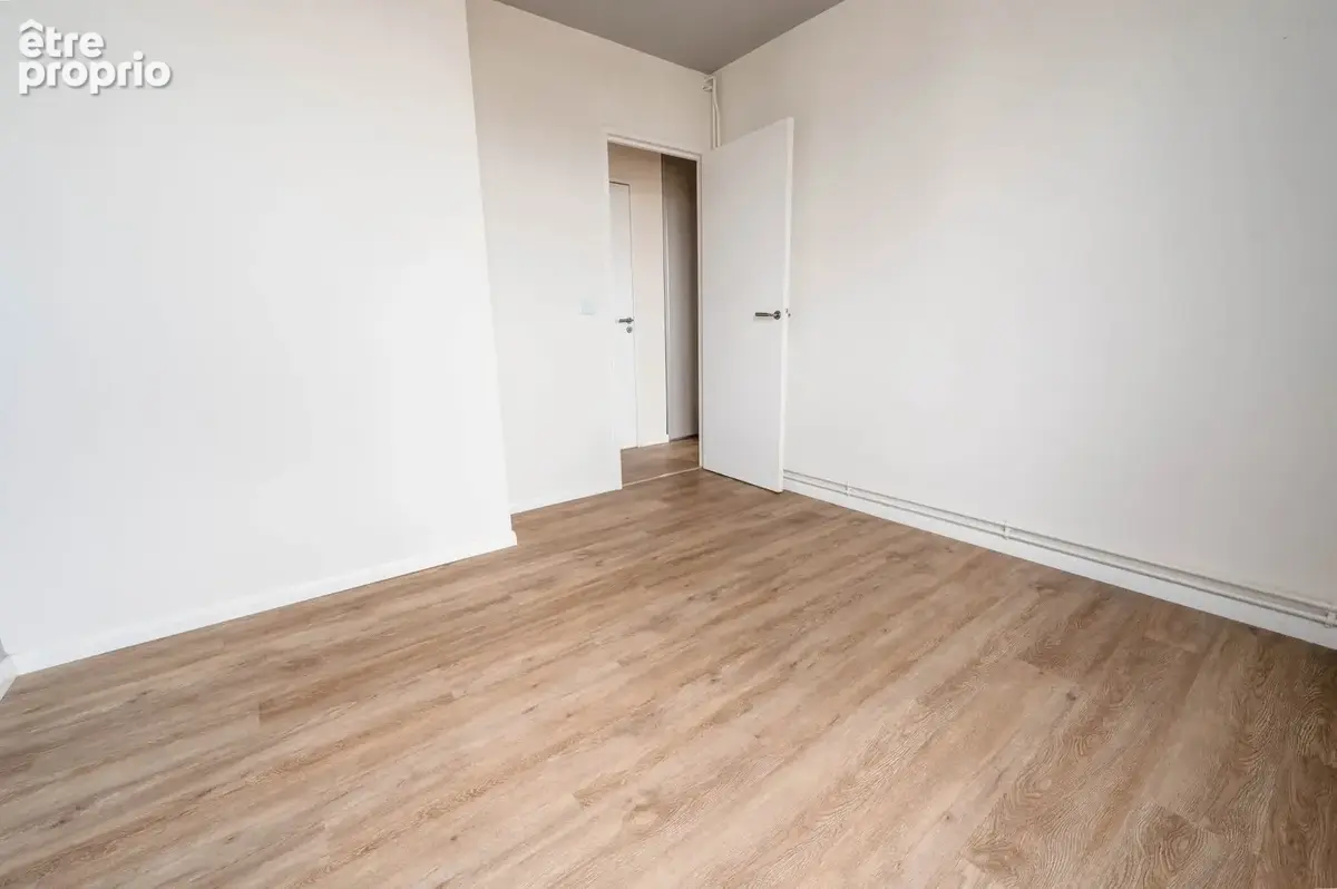 Appartement 73 m² à La Madeleine  - photo 6