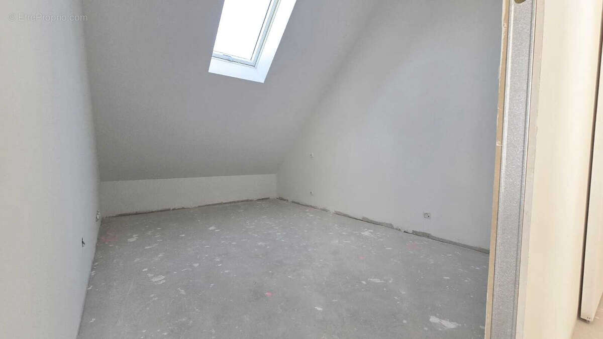 Appartement à LIMOURS