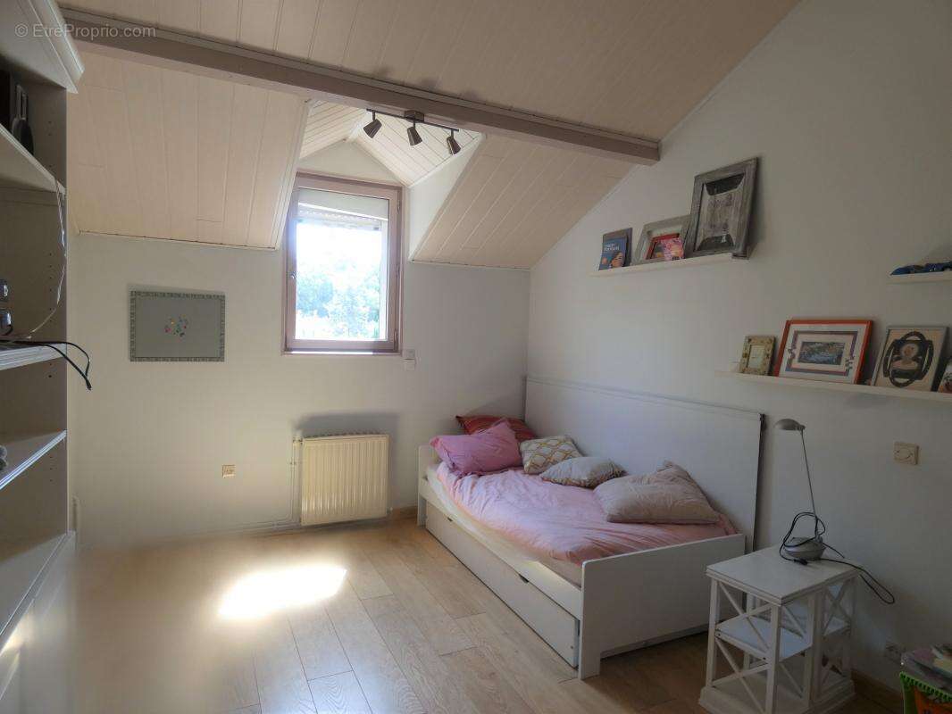 Maison 162 m² à Vaureal  - photo 12