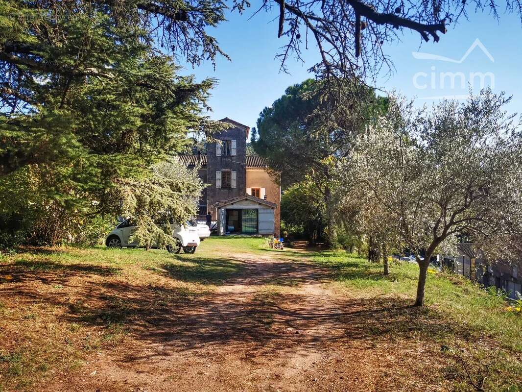 Maison d'hôtes avec vue sur le Château de Largentière - photo 15