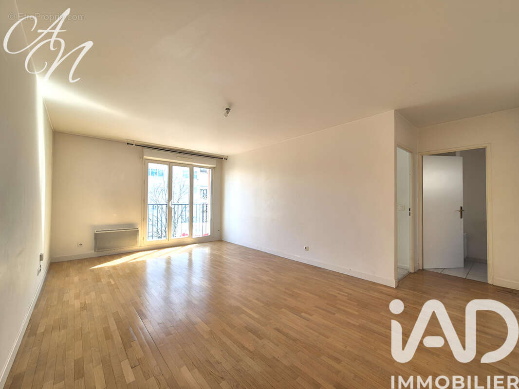 Photo 2 - Appartement à CHATILLON