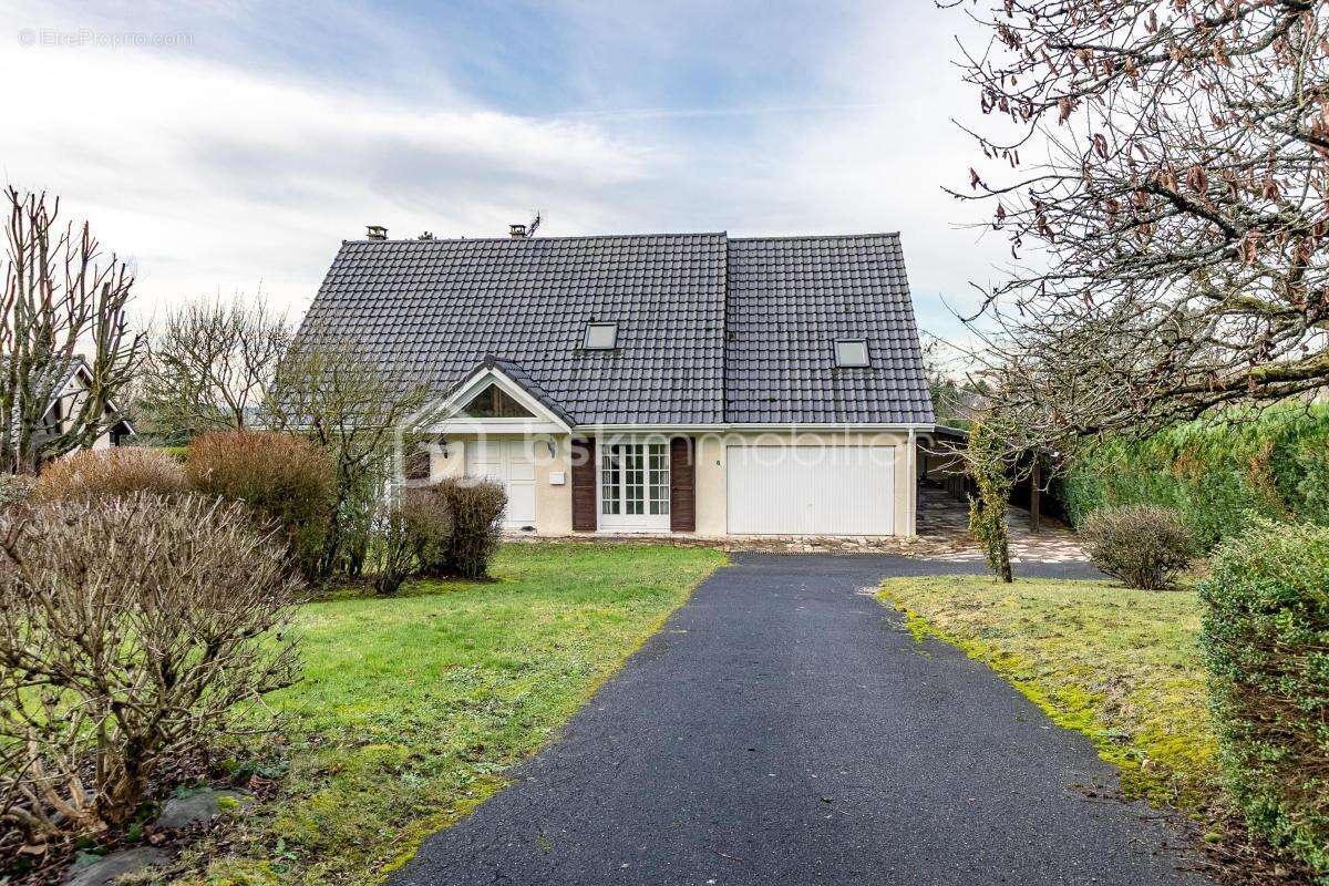 Maison à SAINT-WITZ