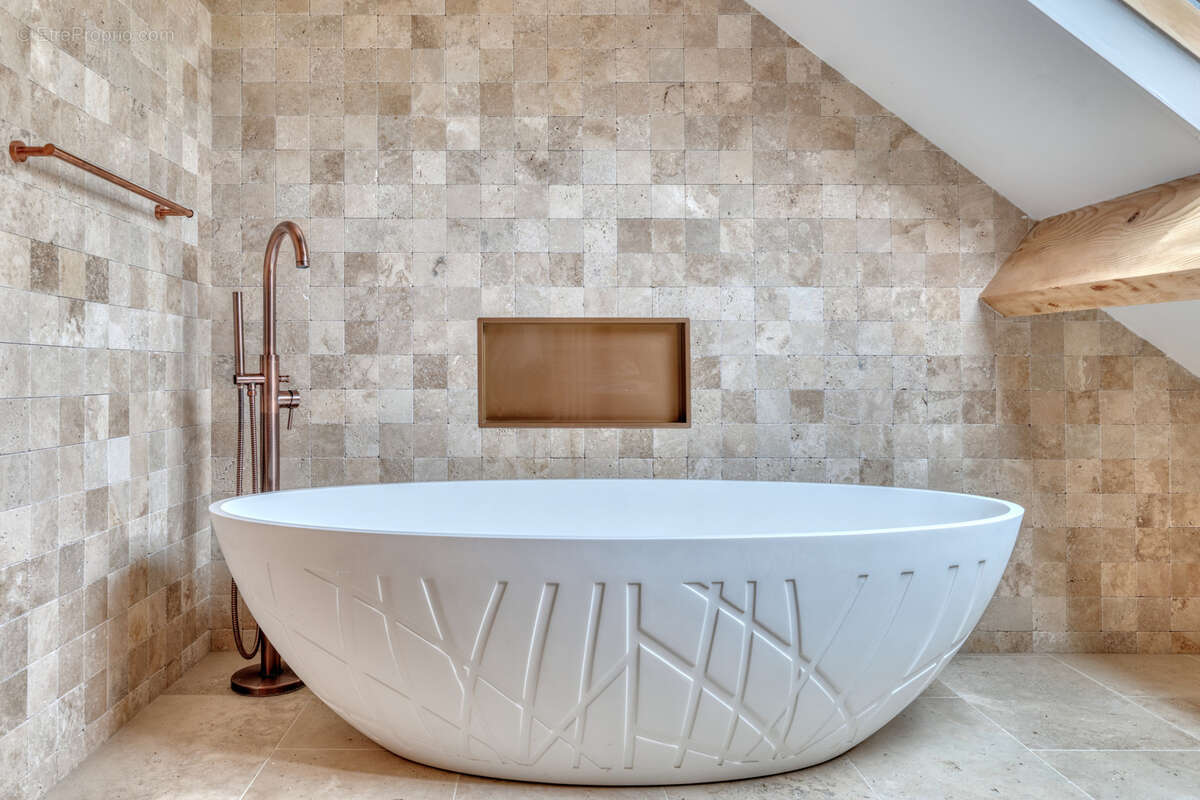 Maison à TILLAY-LE-PENEUX