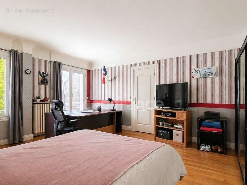 Maison à ASNIERES-SUR-SEINE