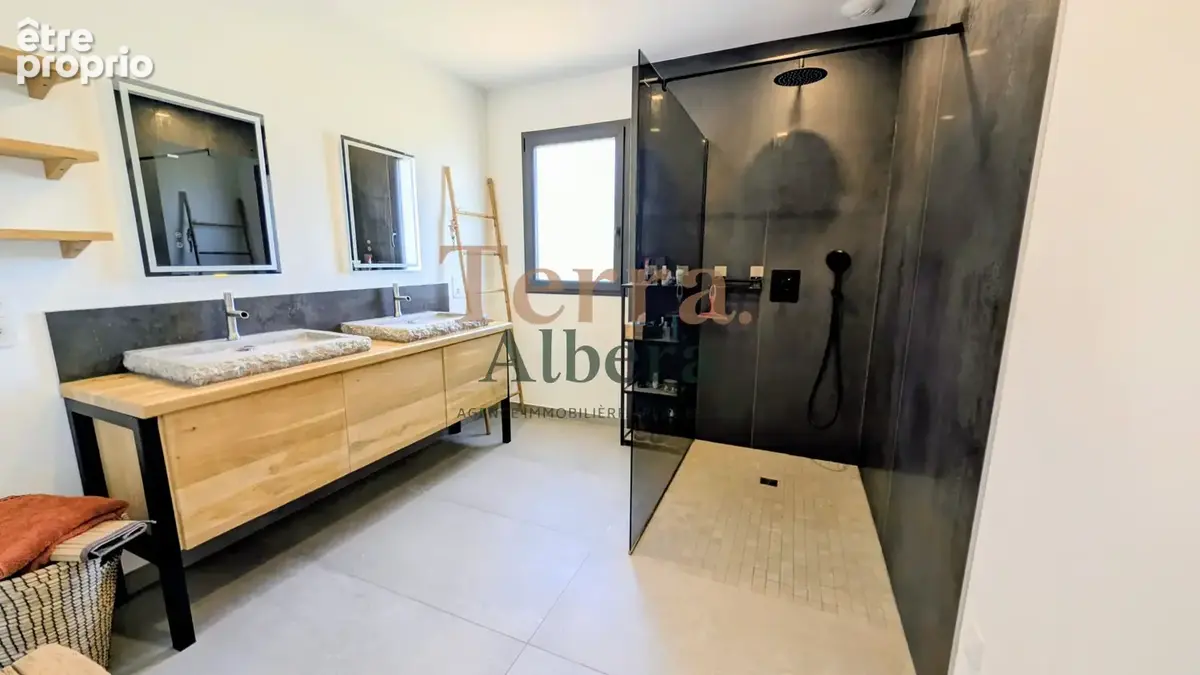 Villa contemporaine récente avec piscine, grand terrain, au calme et sans vis à vis - photo 15
