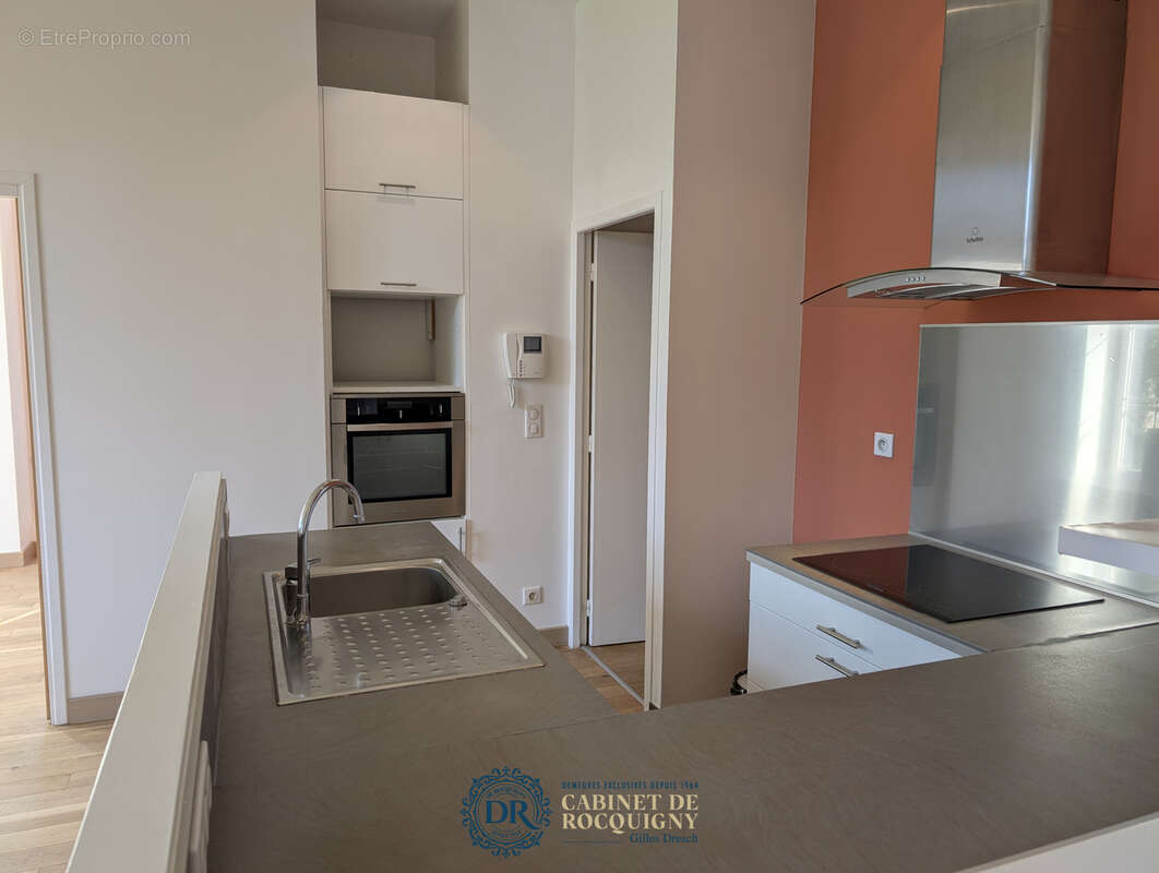 Appartement à SAINT-JEAN-DE-BRAYE