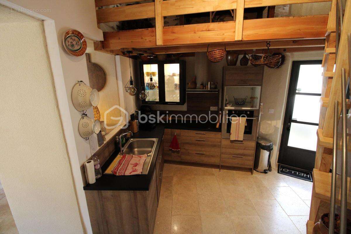 Maison de village en bord de rivière - photo 8