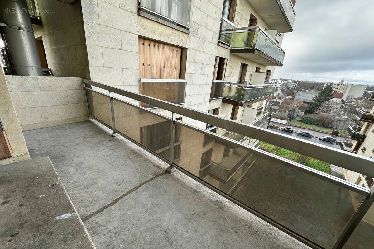 Appartement à LE BOURGET